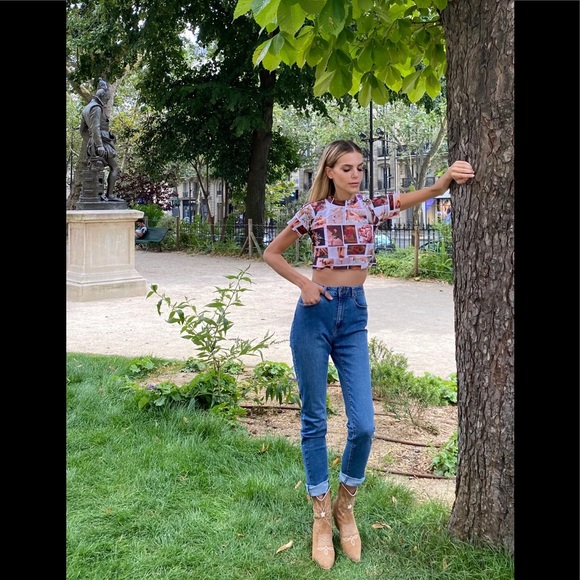 Louise Top (FINAL CALL) - Picture 2 of 2